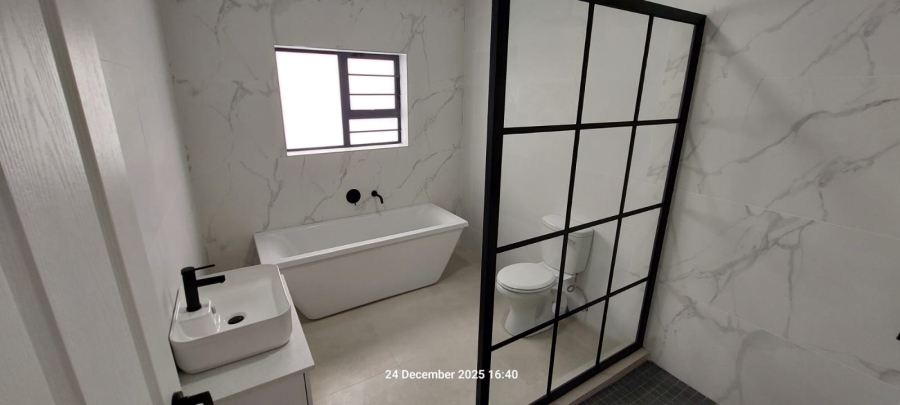 3 Bedroom Property for Sale in Fountains Estate Eastern Cape